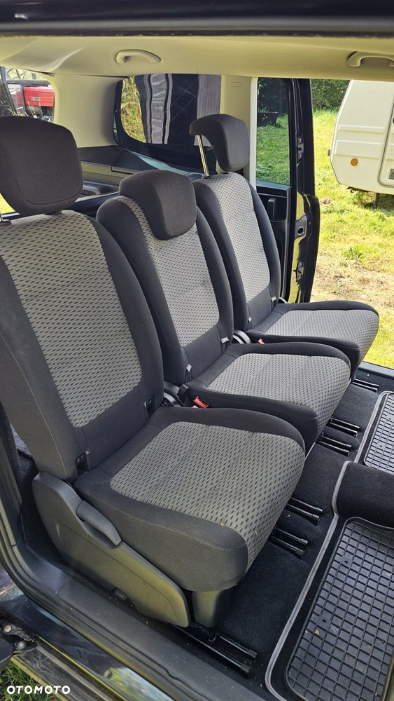 Volkswagen Sharan 2.0 TDI Comfortline DSG - 15