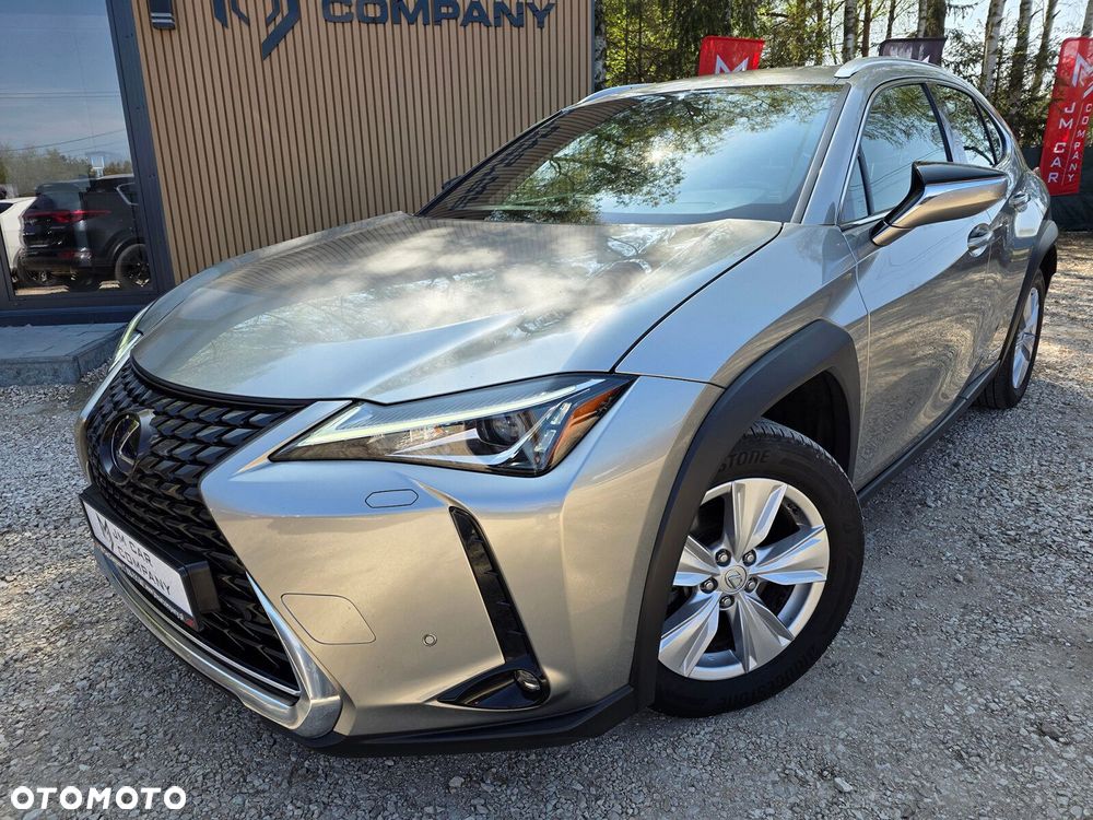 Lexus UX - 3