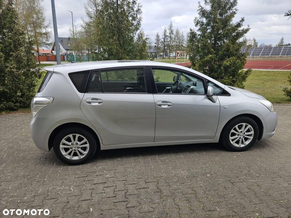 Toyota Verso 1.8 5-Sitzer Life - 4