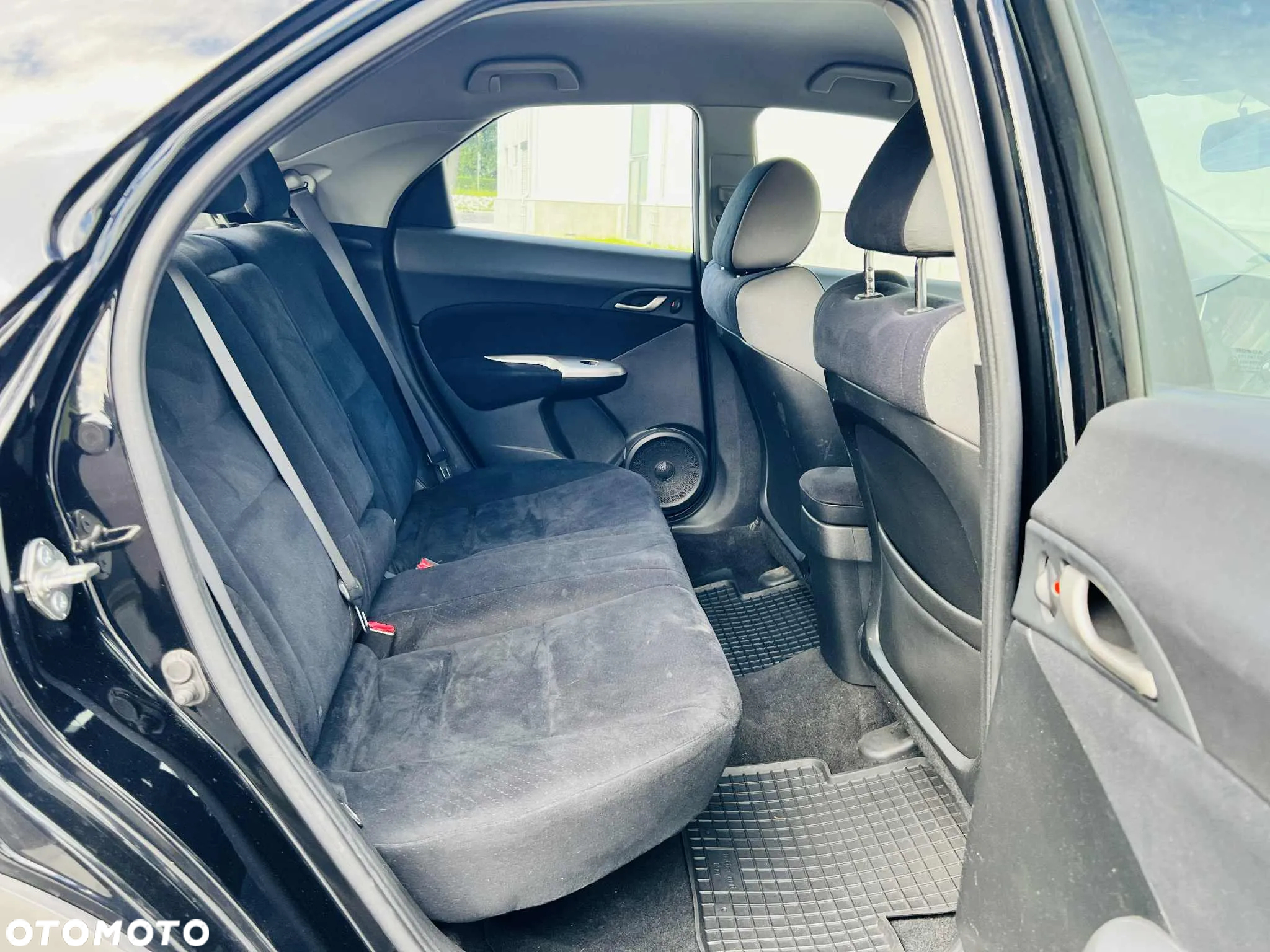 Honda Civic 1.4 Comfort - 29