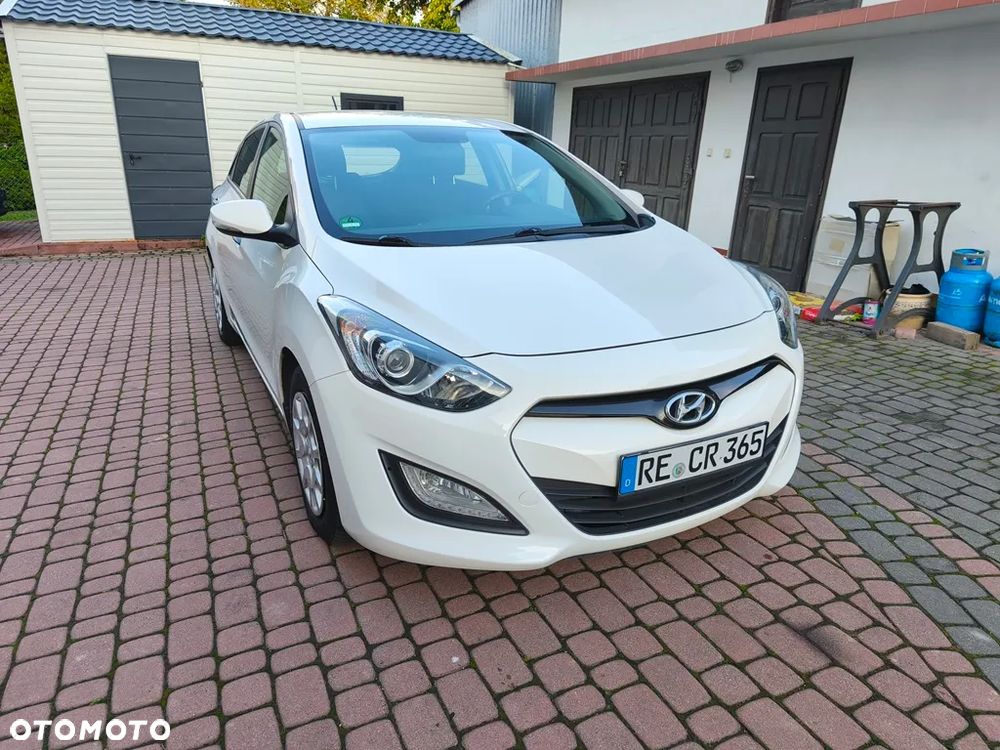 Hyundai i30 1.4 Trend - 5