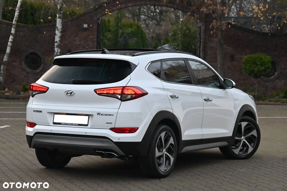 Hyundai Tucson 2.0 CRDi Premium 4WD - 13
