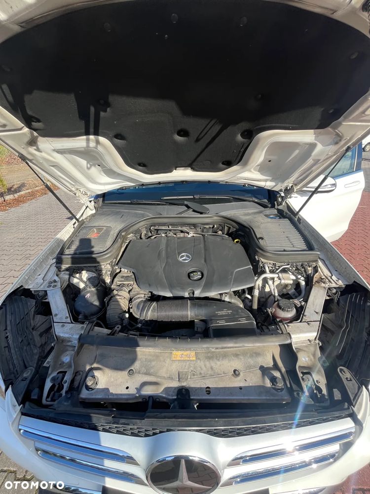 Mercedes-Benz GLC - 31