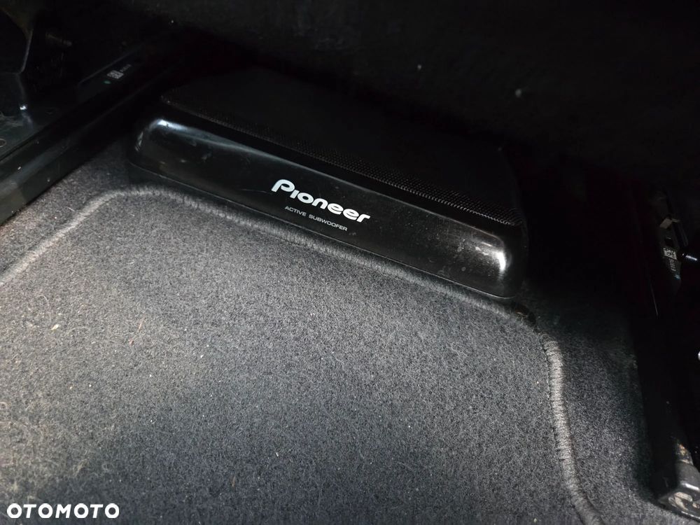 Peugeot 308 BlueHDi 120 Stop & Start Business-Line - 28