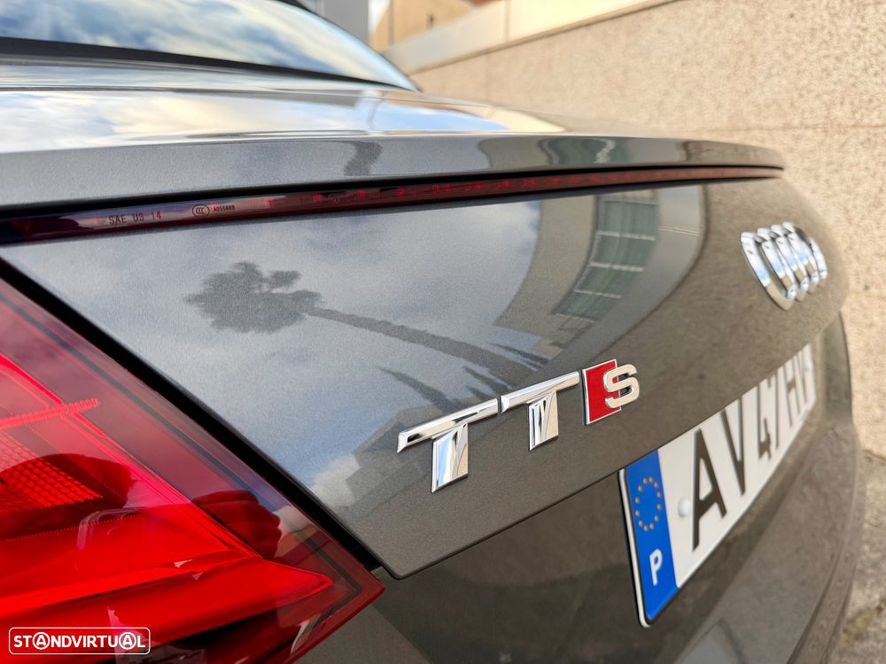 Audi TTS Roadster 2.0 TFSi quattro S Tronic - 28