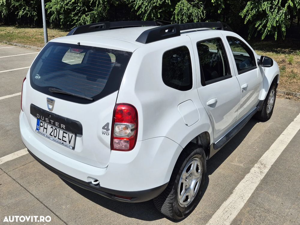 Dacia Duster 1.5 dCi 4x4 Laureate - 11