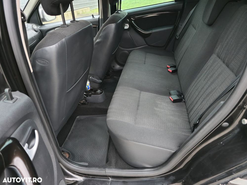 Dacia Duster 1.5 dCi 4x4 Ambiance - 7