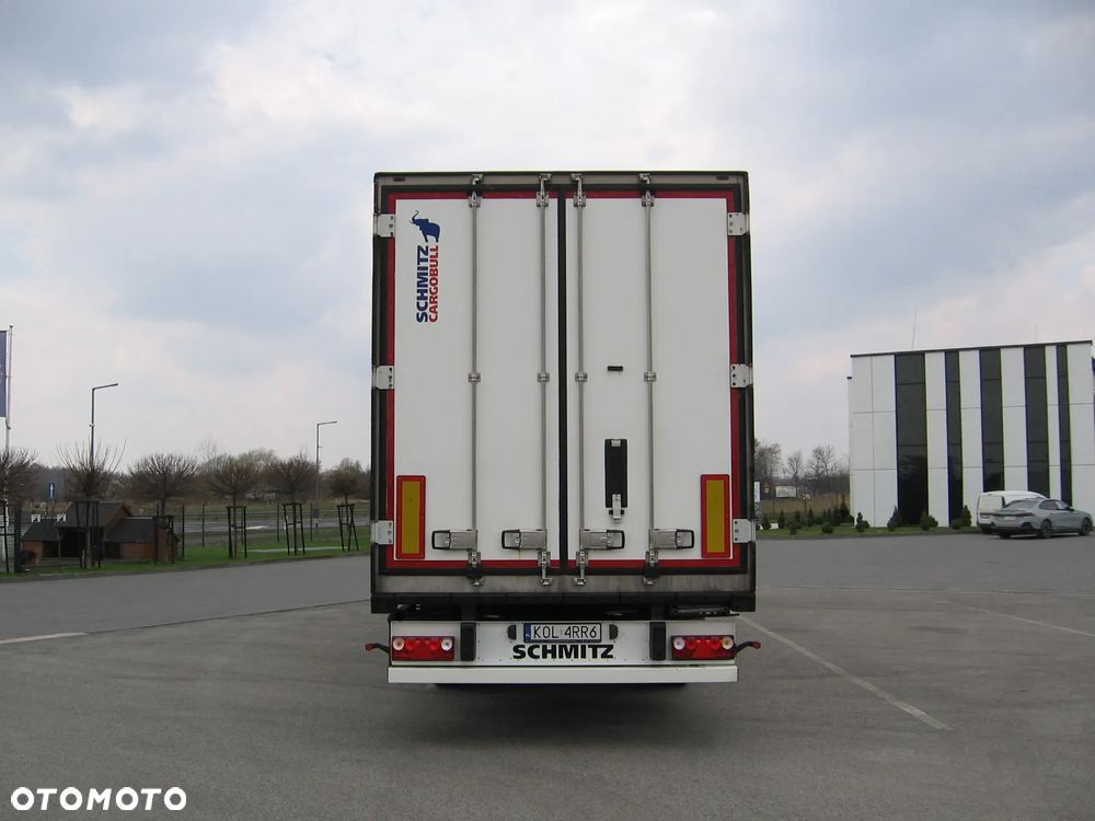 Schmitz Cargobull 7 cm - 3