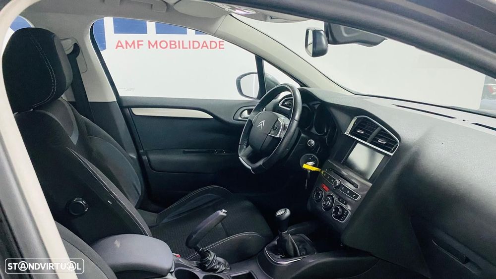 Citroën C4 1.2 PureTech Feel - 13