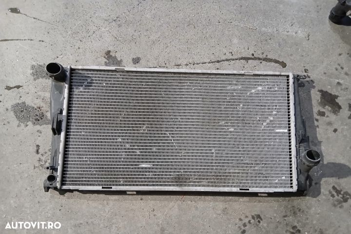 Radiator apa racire motor 11074310  7788903 3094174 7805614 11074310 - 2