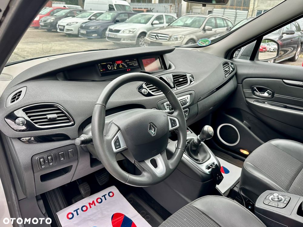 Renault Scenic TCe 130 Bose Edition - 10