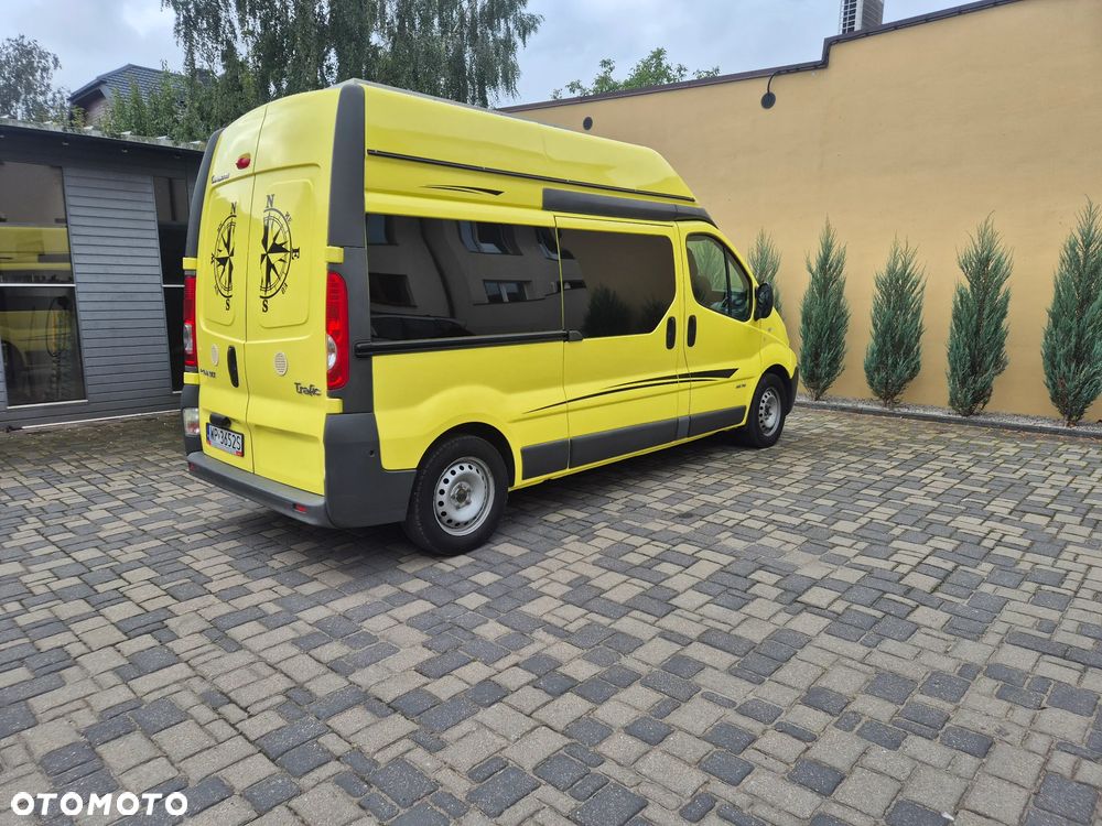 Renault Trafic - 1