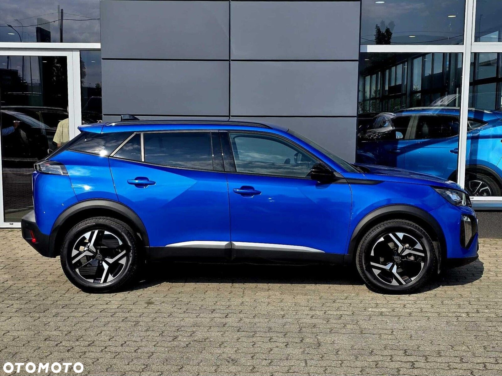 Peugeot 2008 1.2 PureTech Allure S&S - 5