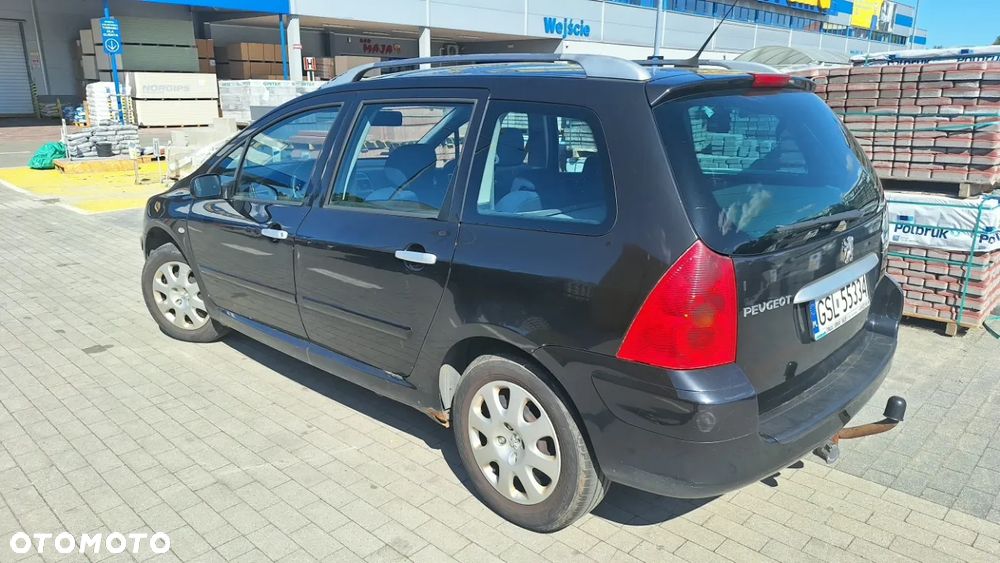 Peugeot 307 1.6 - 8