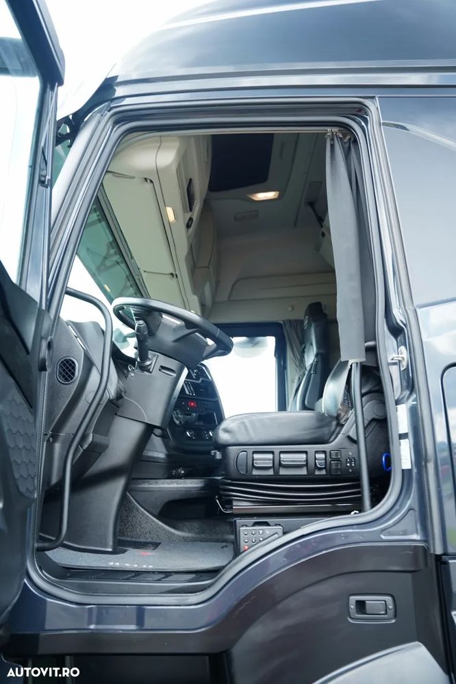 Iveco S-WAY / 510 / I-PARK COOL / COMPLET AIRMATIC / PIELE / JANTE DIN ALIAJ / EURO 6 - 24