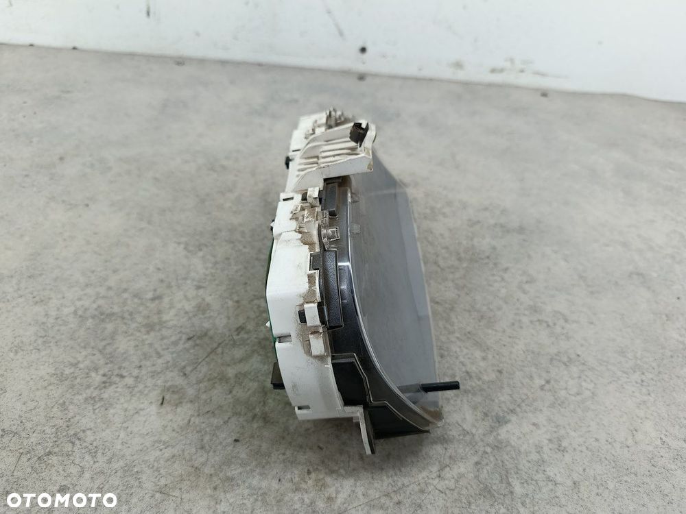 LICZNIK MITSUBISHI PAJERO PININ MR951032  257330-6291 1.8 16V - 3