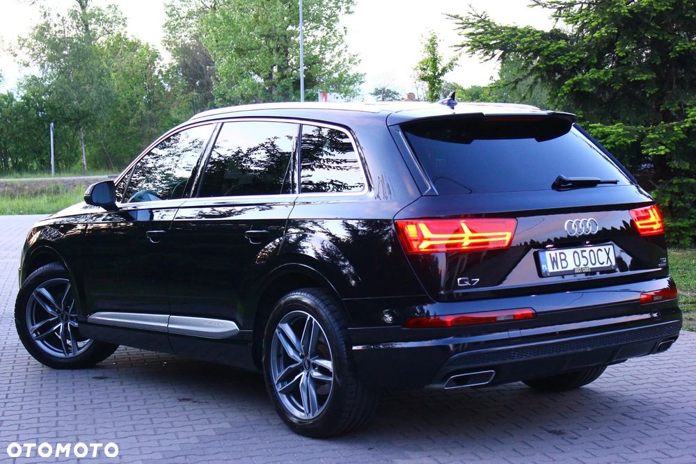 Audi Q7 - 5