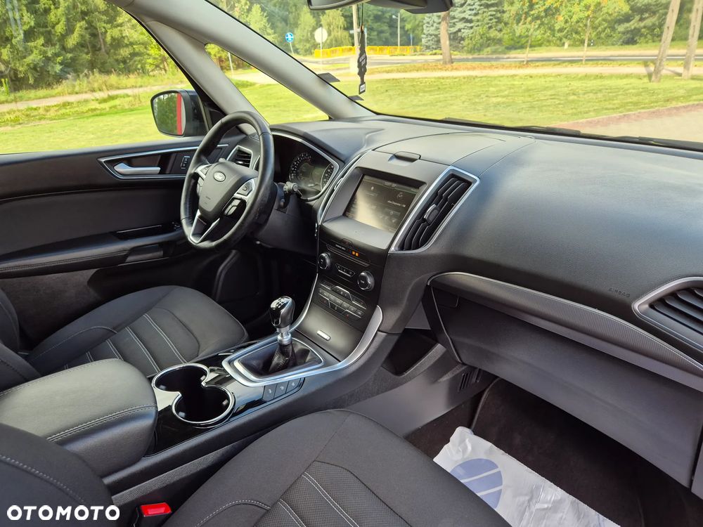 Ford Galaxy 2.0 TDCi Titanium - 17