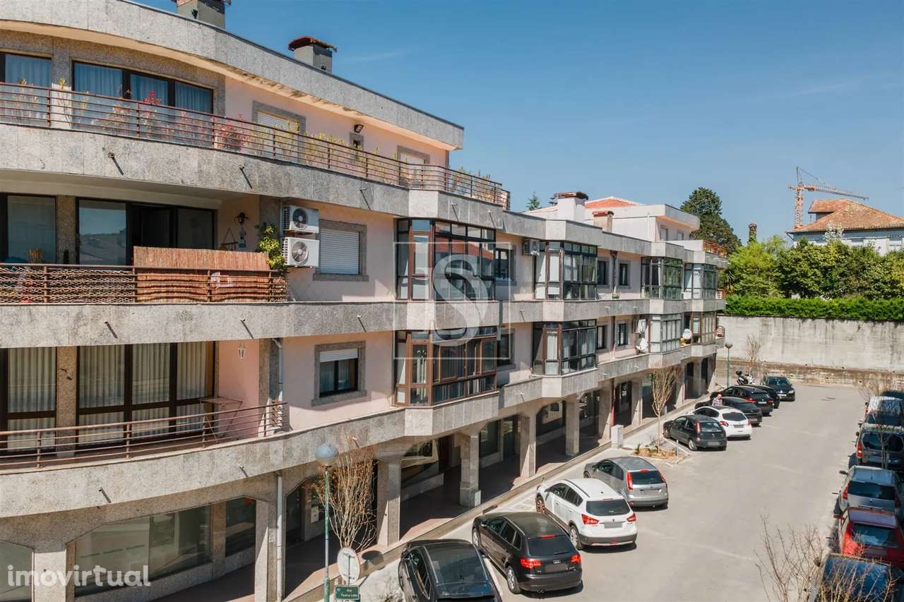 T2 Renovado com Garagem em Urgezes – Junto ao Centro de Guimarães! - Grande imagem: 4/23