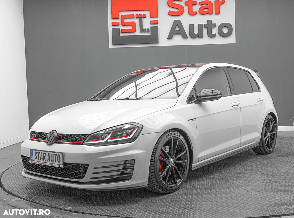 Volkswagen Golf GTI 2.0 TSI OPF DSG Performance - 2