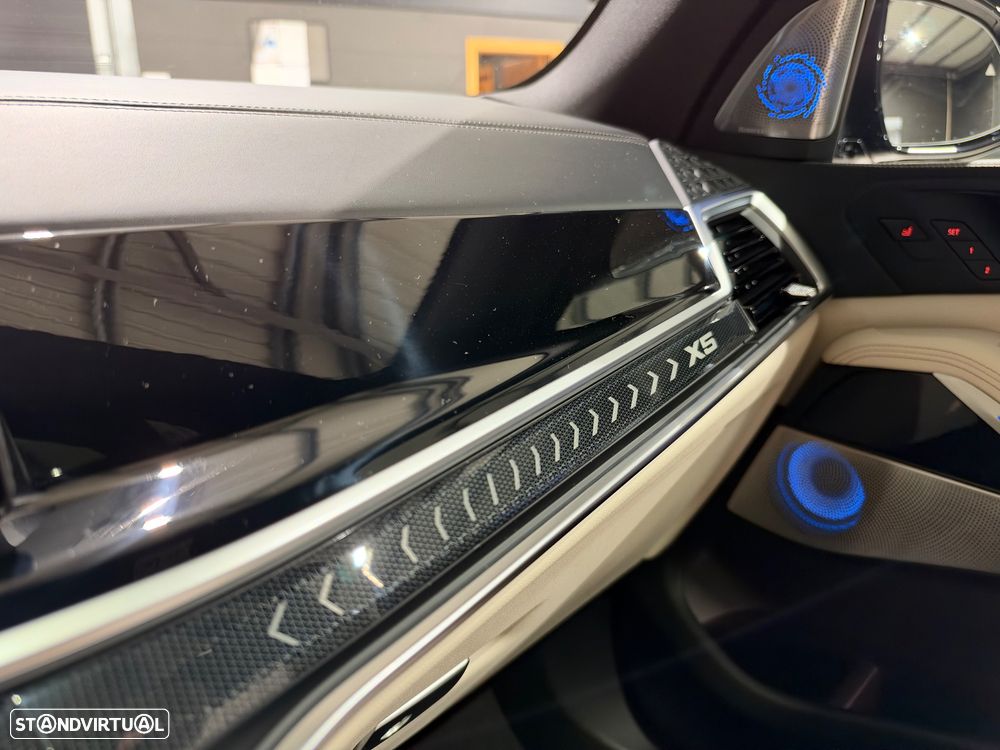 BMW X5 50 e xDrive Pack M Desportivo Pro - 35