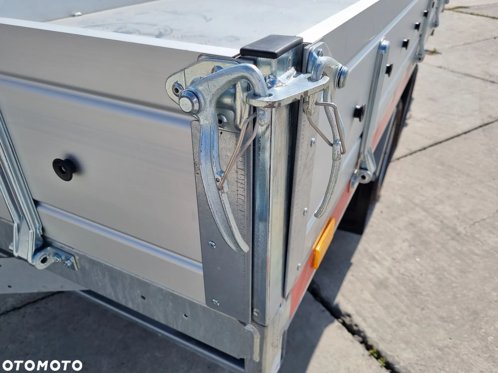 TEMARED TIPPER 3217/2C 3.5T - 6