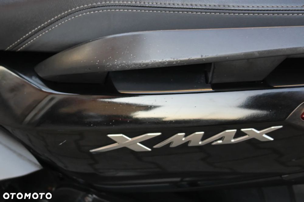 Yamaha X-max - 19
