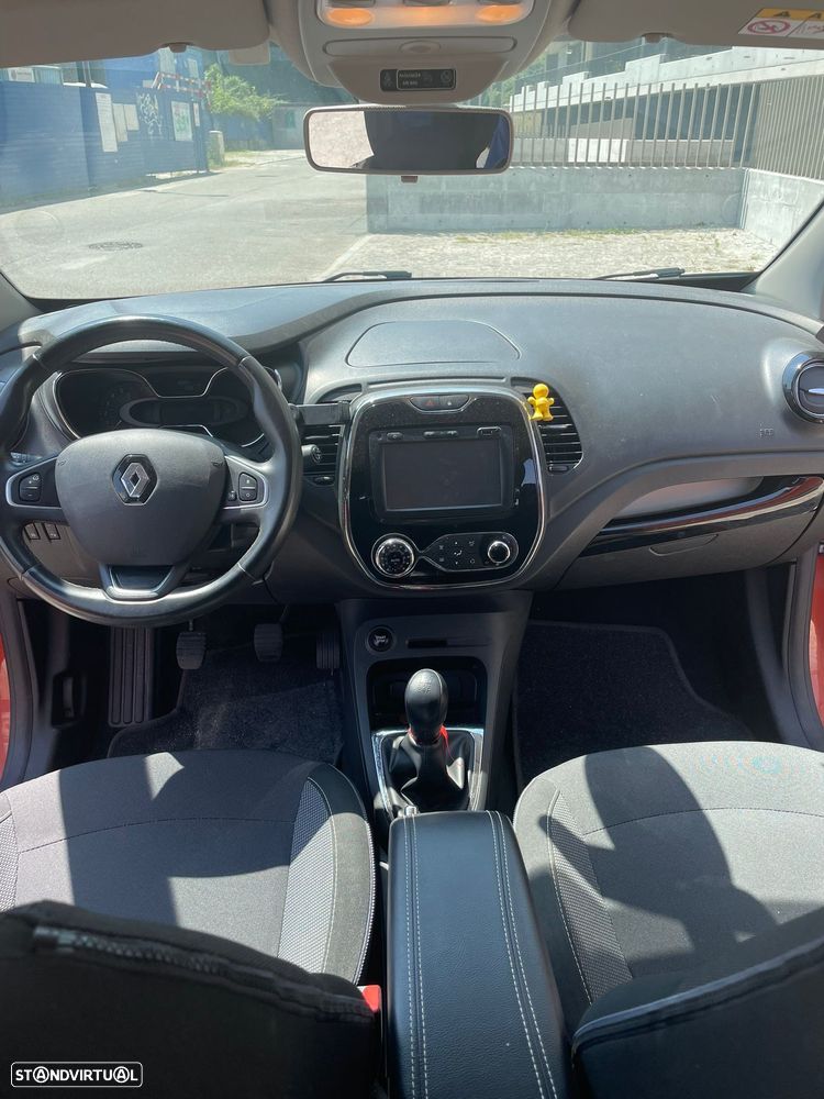Renault Captur - 11