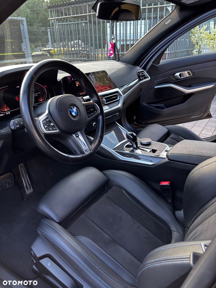 BMW Seria 3 320d M Sport sport - 8