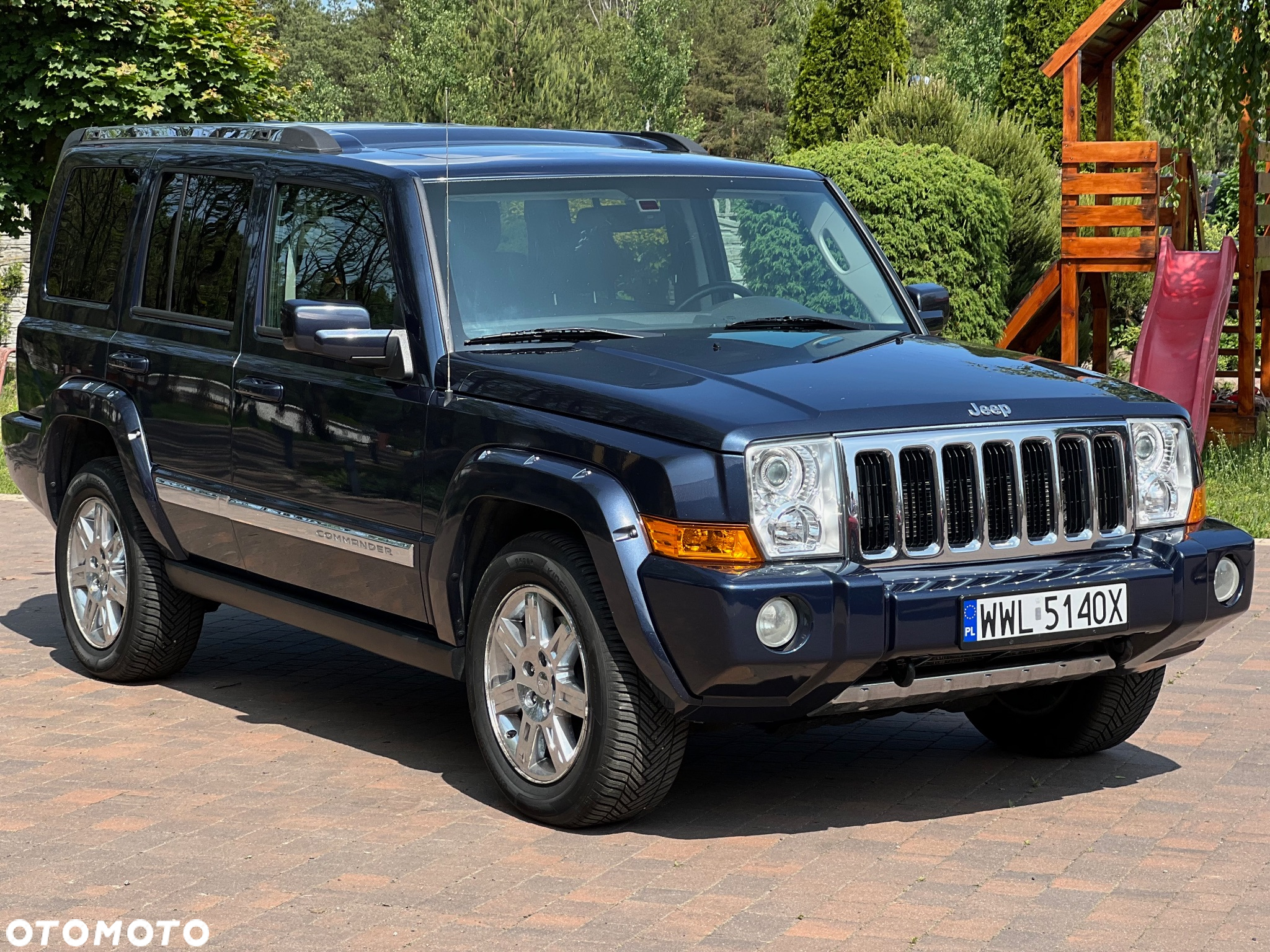 Jeep Commander 5.7 V8 HEMI Automatik Limited - 2