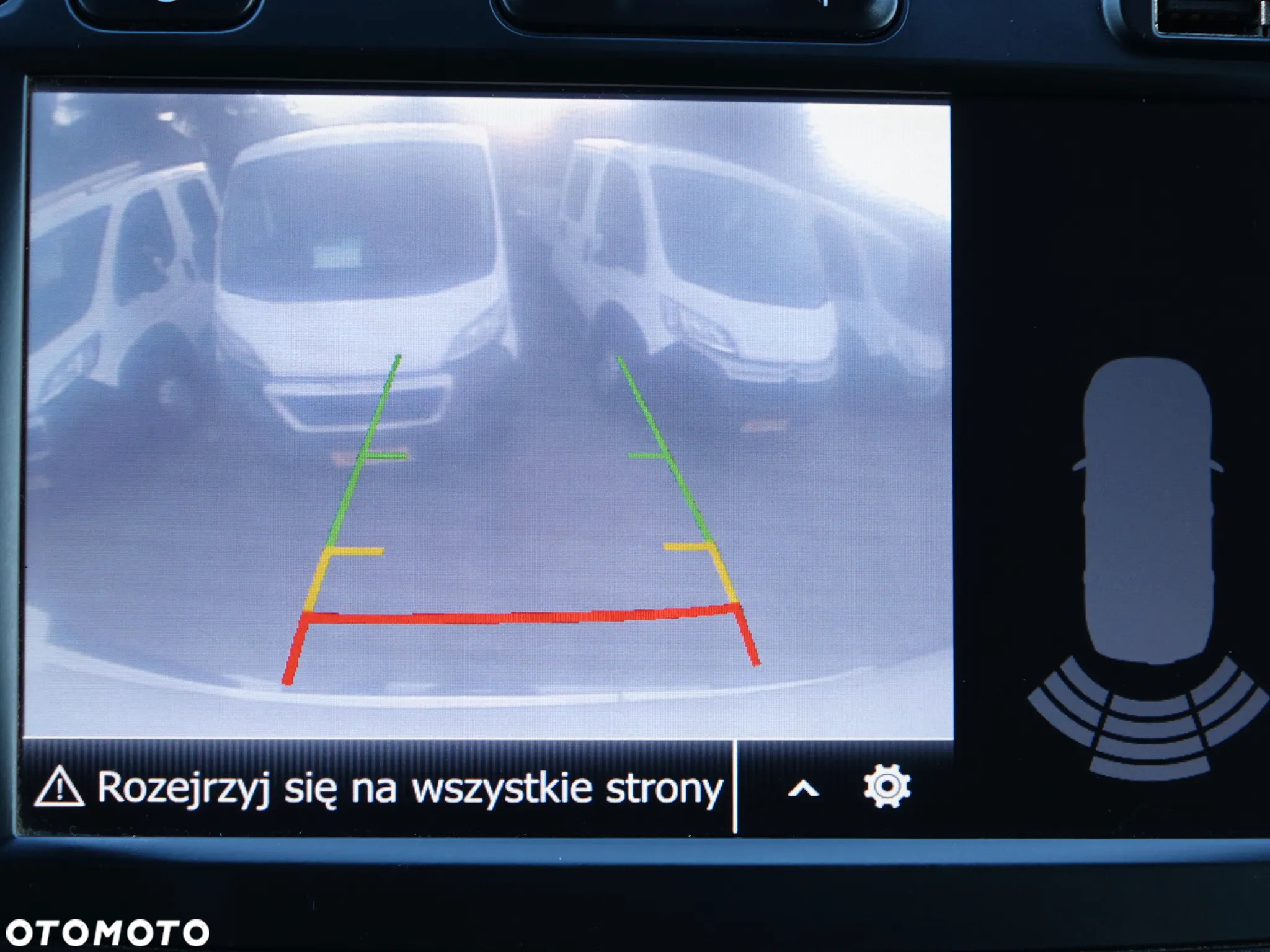 Renault Trafic 6-osobowy LONG brygadówka L2H1 - 21