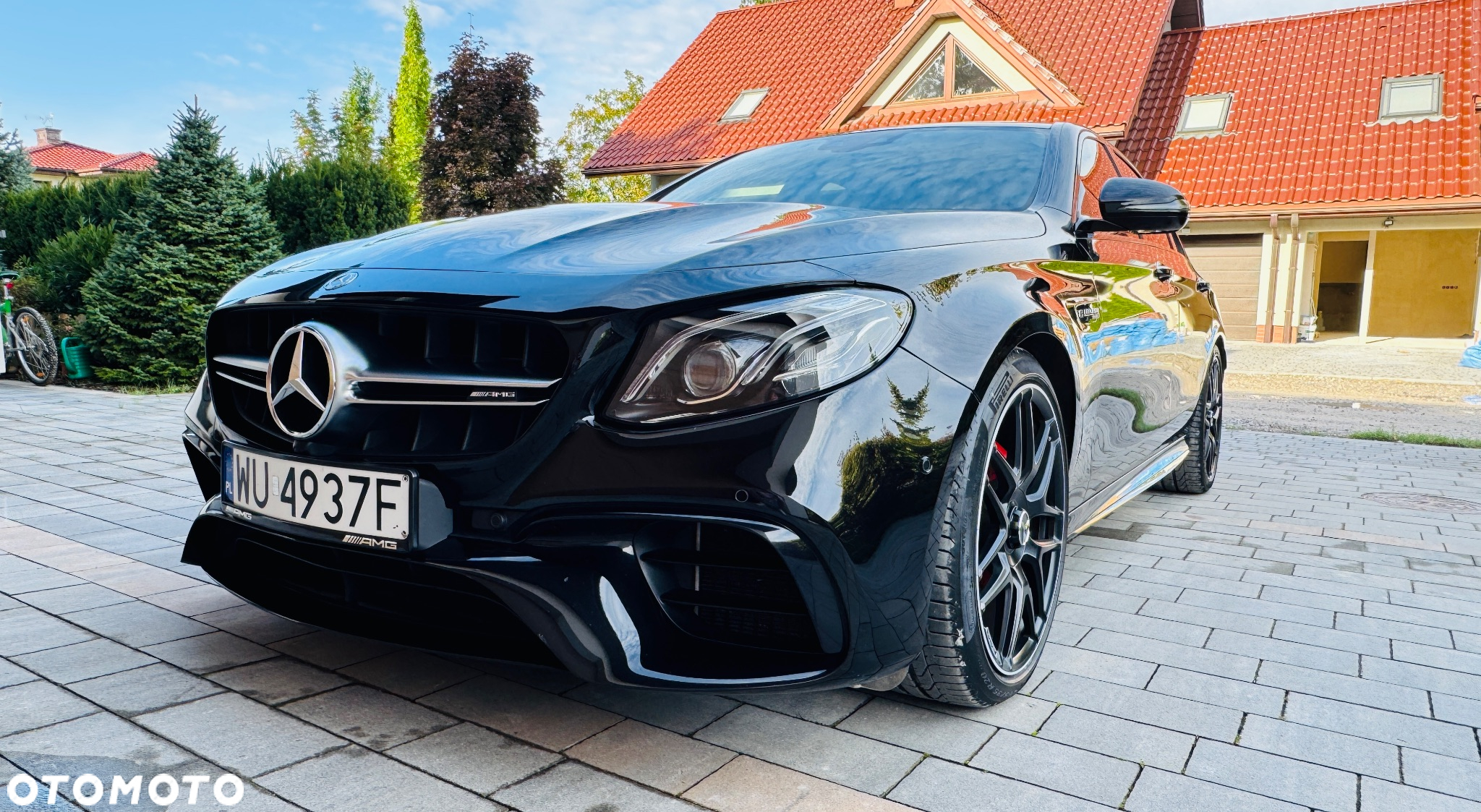 Mercedes-Benz Klasa E AMG 63 S 4-Matic+ - 12