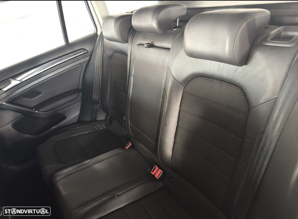 VW Golf Variant 1.6 TDi Highline - 7