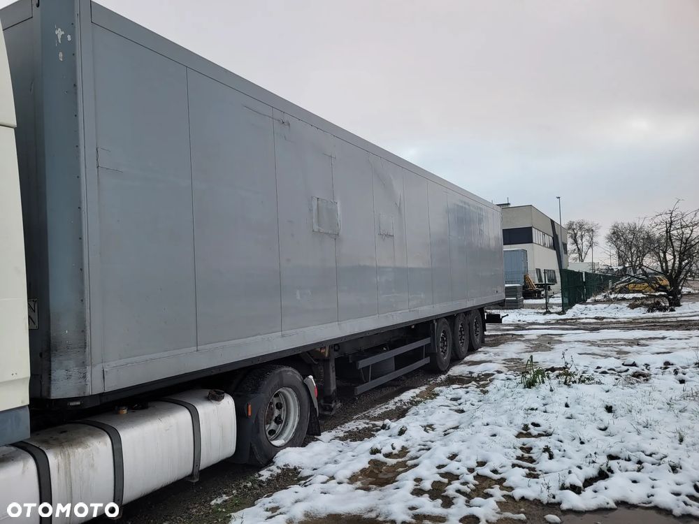 Schmitz Cargobull SKO 24/L - 2