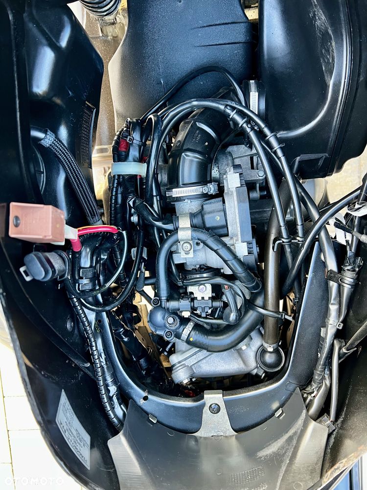 Vespa GTS - 5