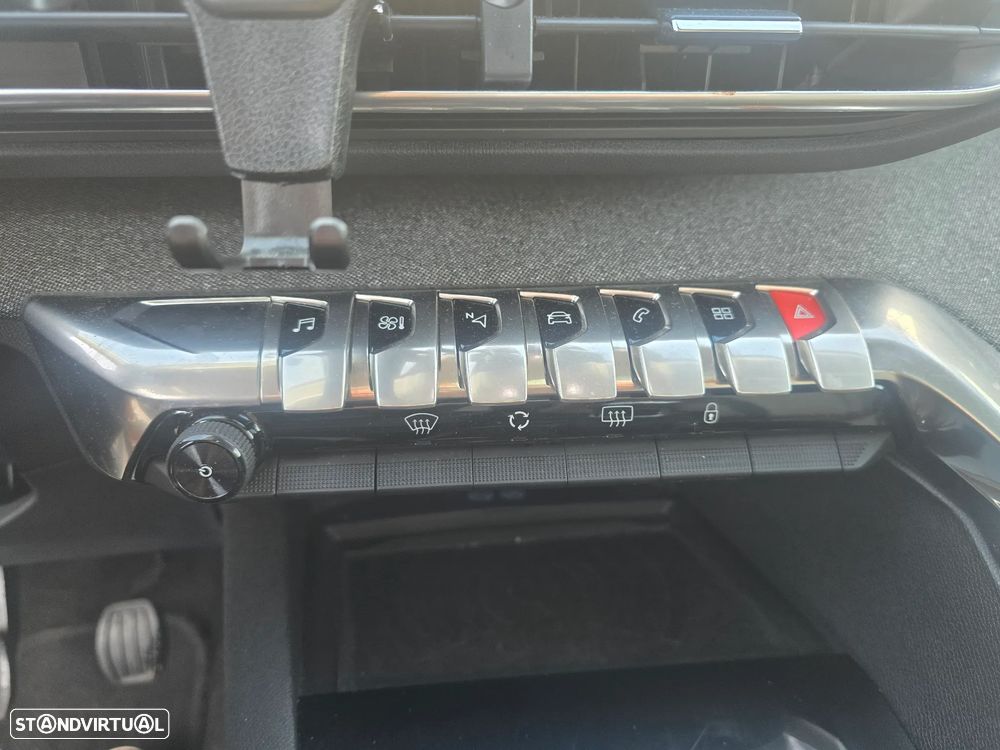 Peugeot 5008 1.6 BlueHDi Allure - 3