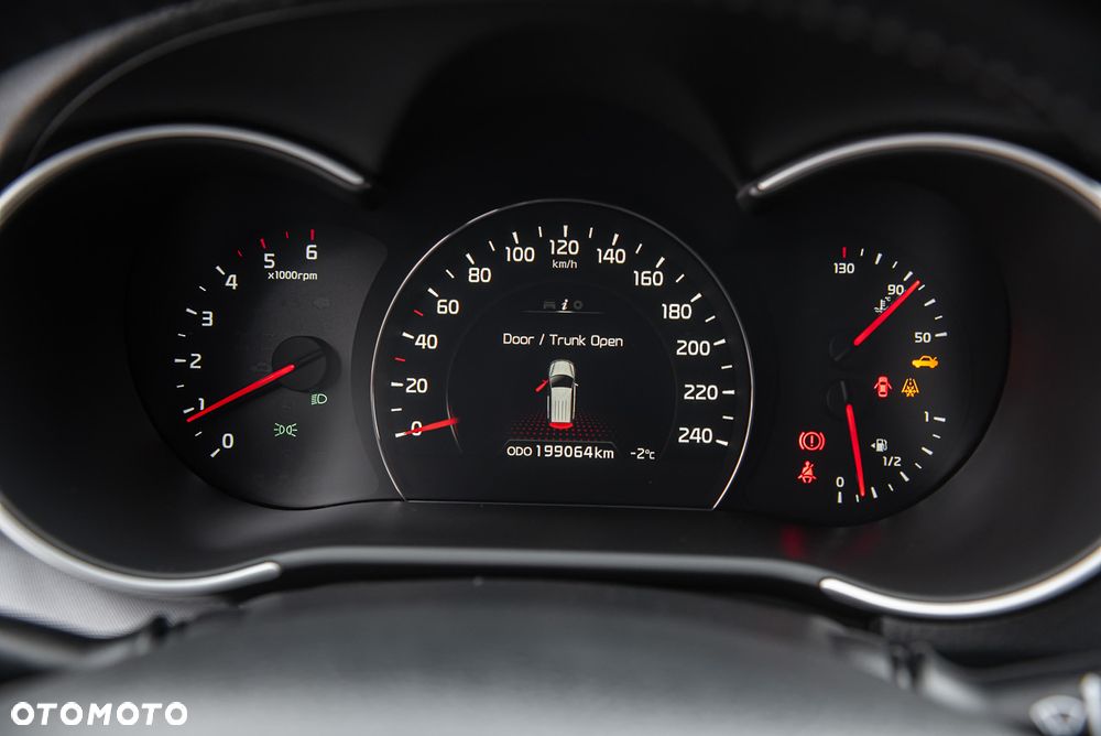 Kia Sorento 2.0 CRDI XL 7os - 19