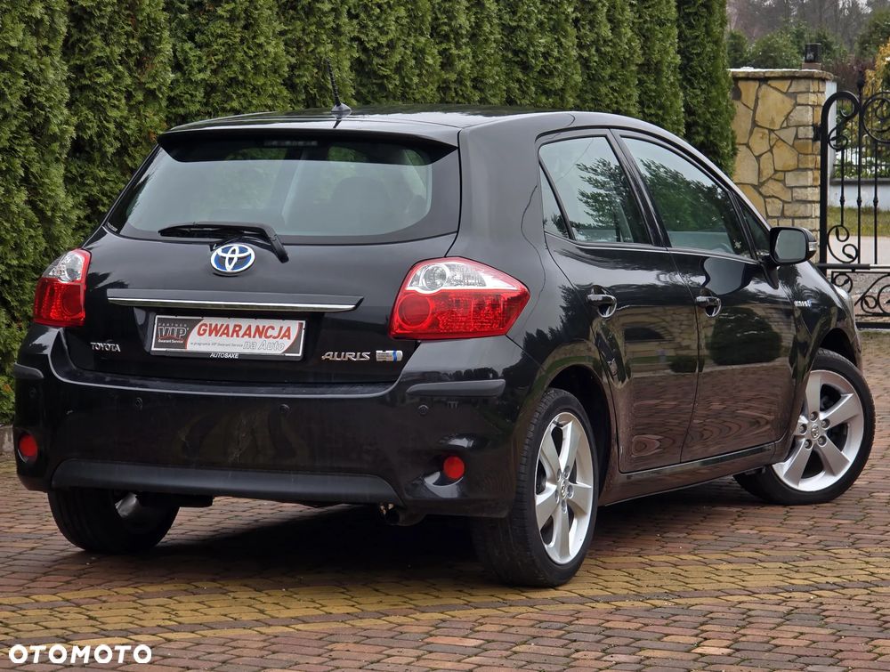Toyota Auris - 2