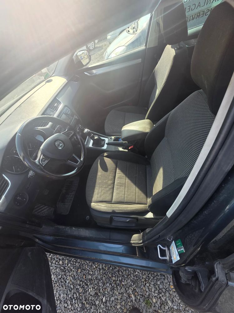 Skoda Octavia 2.0 TDI Ambition - 9