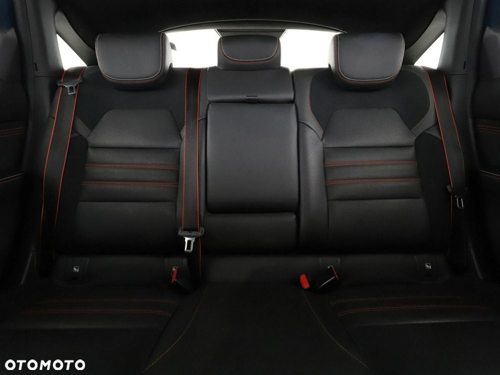 Renault Arkana E-TECH 145 R.S.LINE - 19