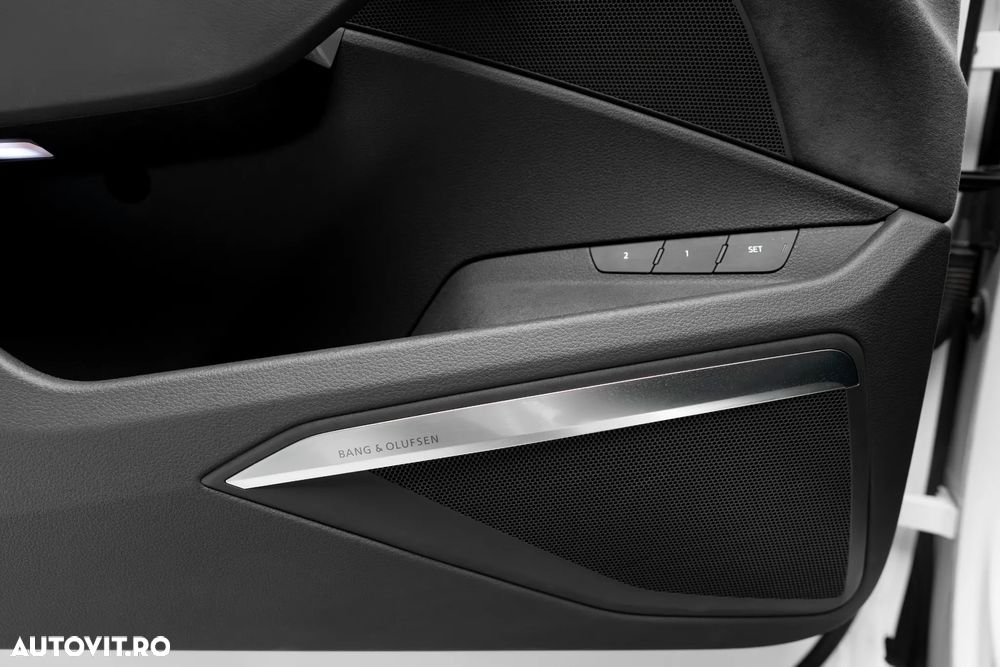 Audi Q8 55 quattro S Line - 11