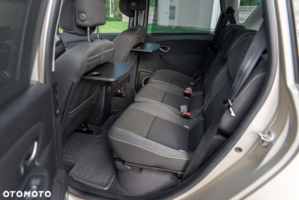 Renault Scenic - 20