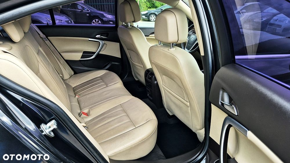 Opel Insignia 1.4 T Cosmo S&S - 35