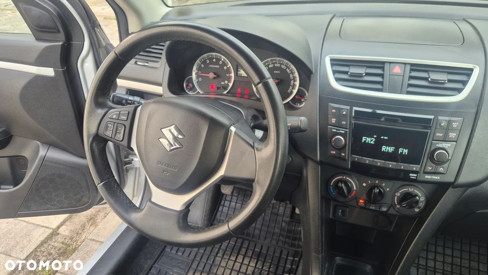 Suzuki Swift - 21