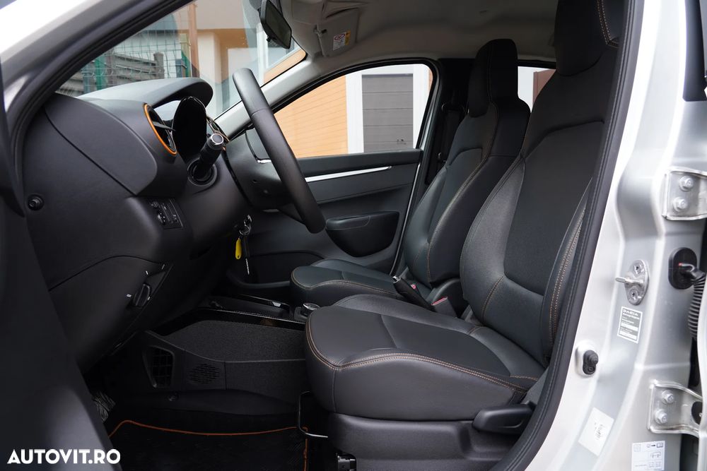 Dacia Spring Comfort Plus - 13