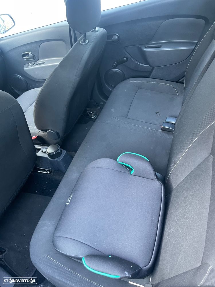 Dacia Sandero SCe 75 Essentiel - 11