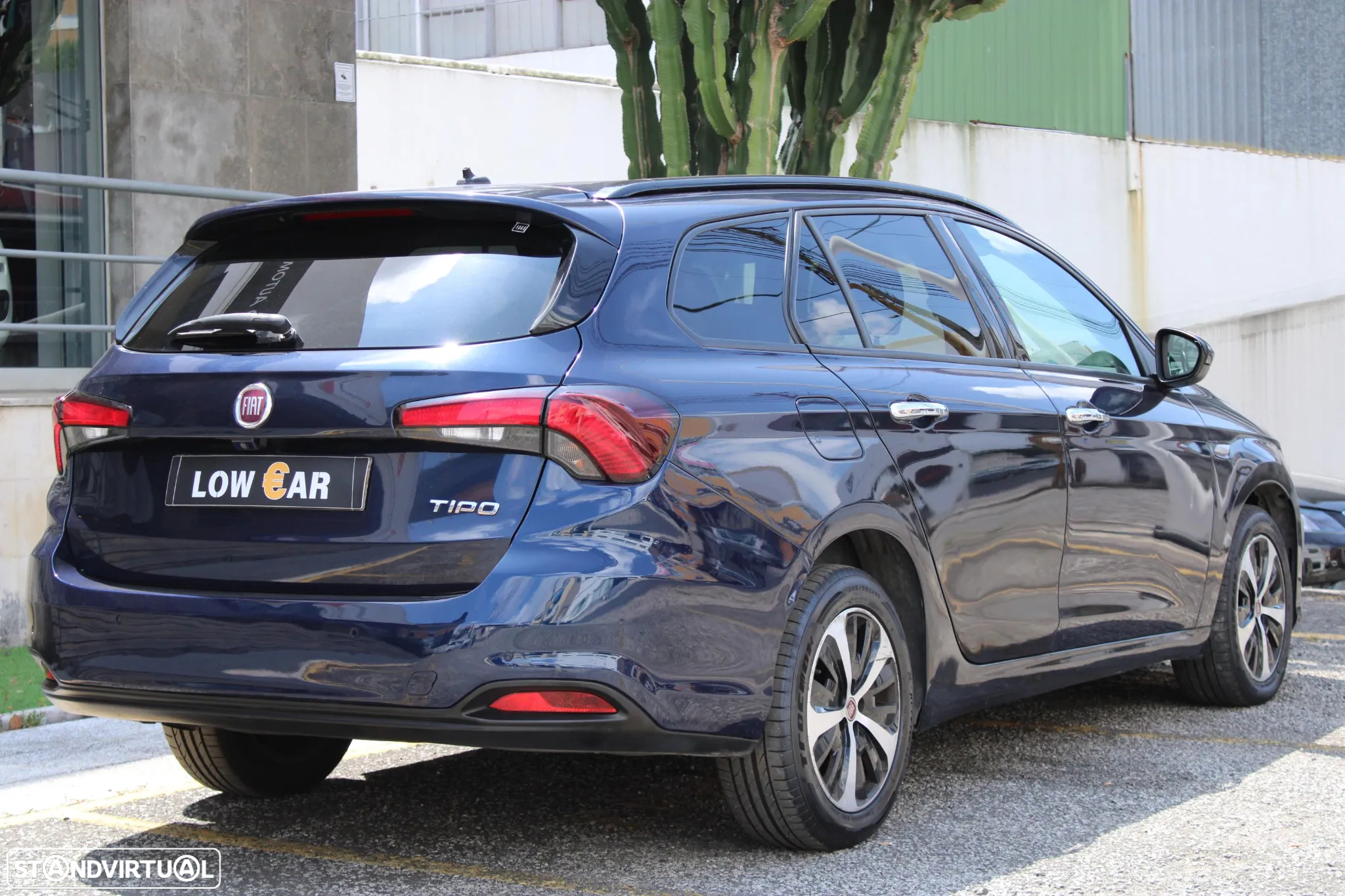 Fiat Tipo Station Wagon 1.6 M-Jet Lounge Tech - 11