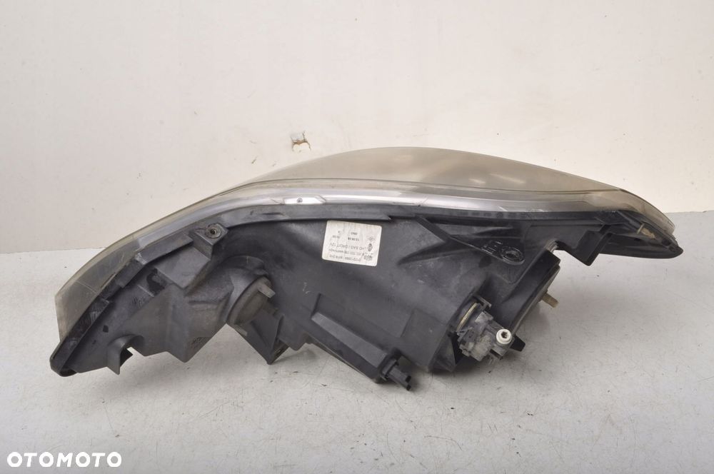 RENAULT THALIA II LAMPA PRAWA PRZEDNIA PRAWY PRZÓD EUROPA - 3