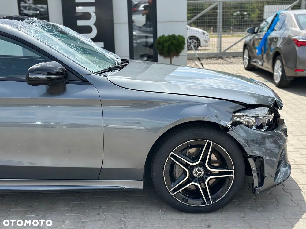 Mercedes-Benz Klasa C 200 4MATIC 9G-TRONIC - 4