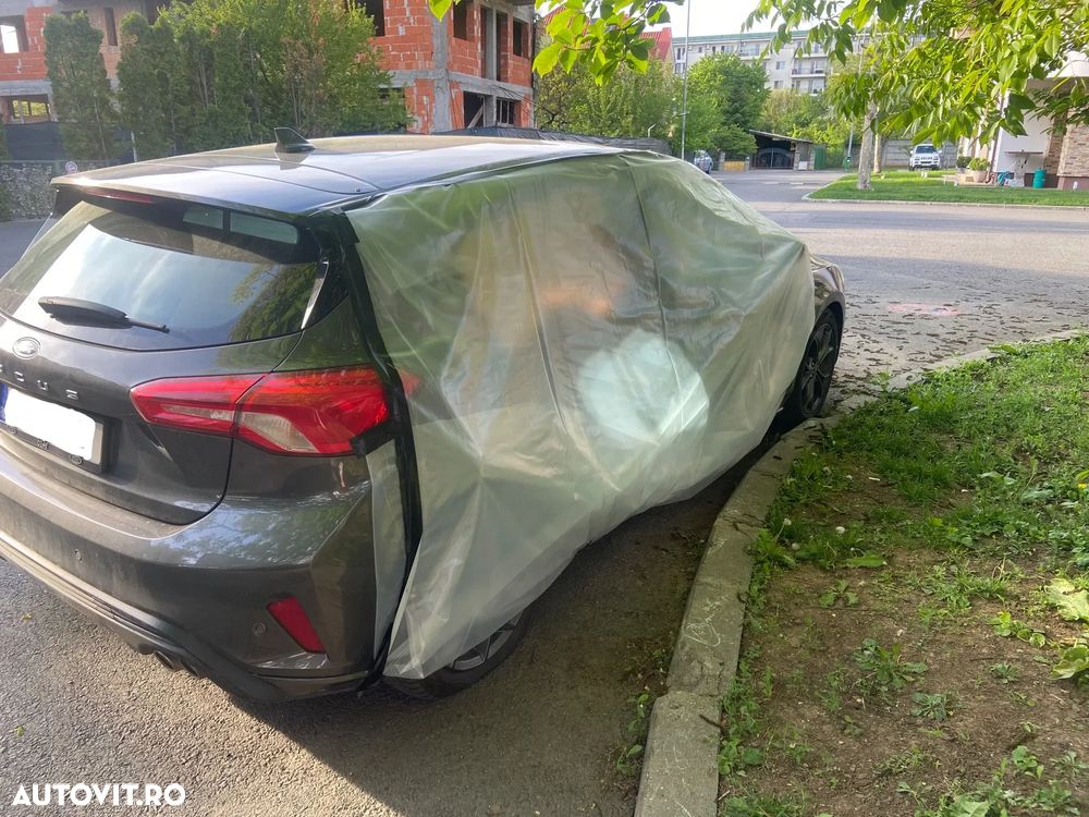 Ford Focus 1.5 EcoBlue Start-Stopp-System ST-LINE DESIGN - 4